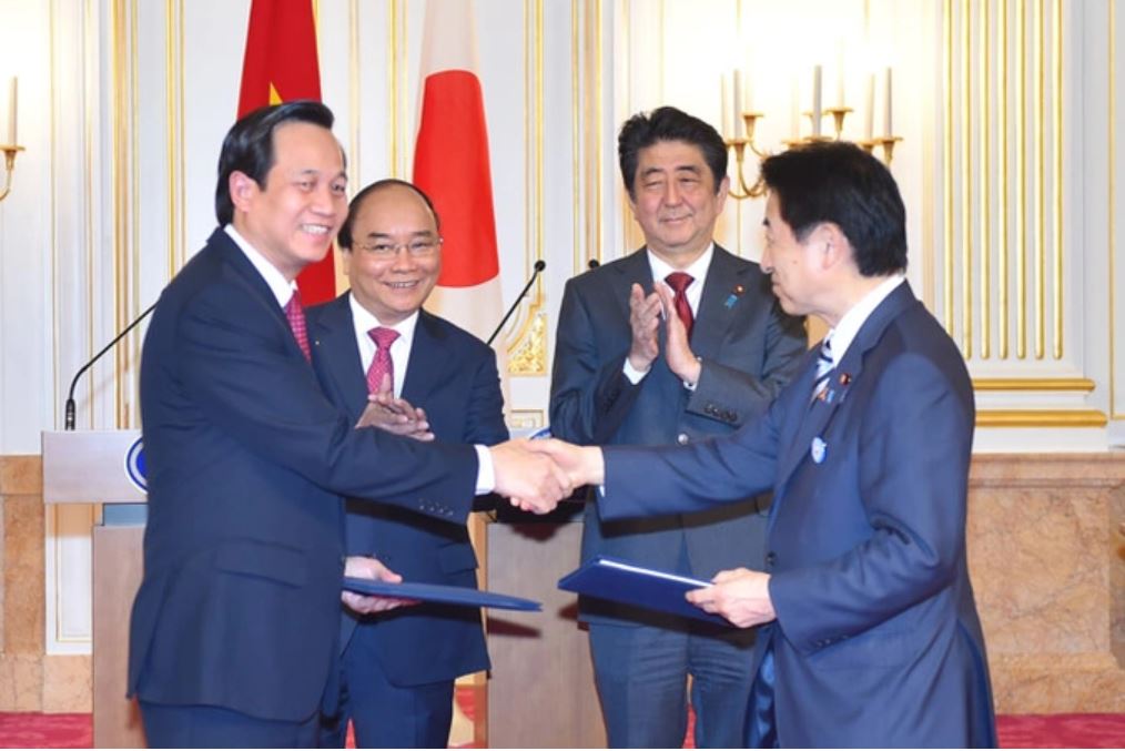 Dấu ấn Thủ tướng Abe trong thúc đẩy phát triển nguồn nhân lực Việt