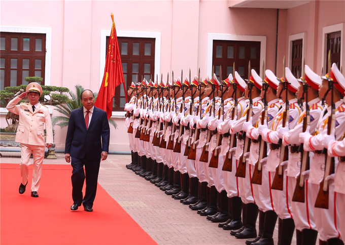 Trao danh hiệu Anh hùng lực lượng vũ trang cho một đơn vị Tình báo công an