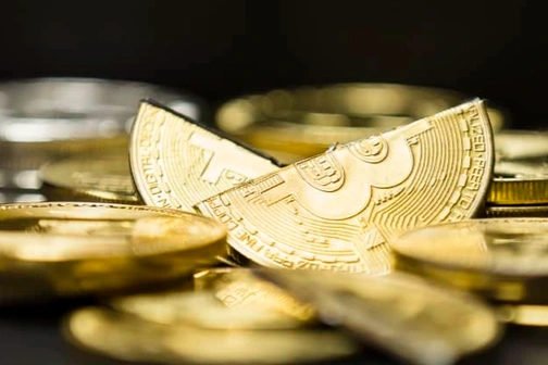 Giá Bitcoin đột ngột giảm mạnh