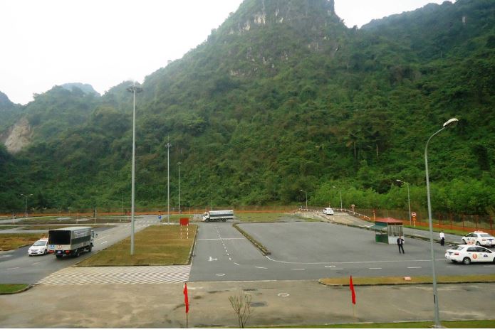 Lãnh đạo Sở GTVT Quảng Ninh: Không có việc 'đóng tiền chống trượt' thi lái xe