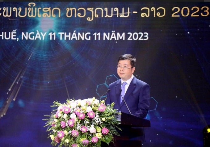 200 bức ảnh tham gia triển lãm tại ngày hội thắm tình hữu nghị đặc biệt Việt Nam
