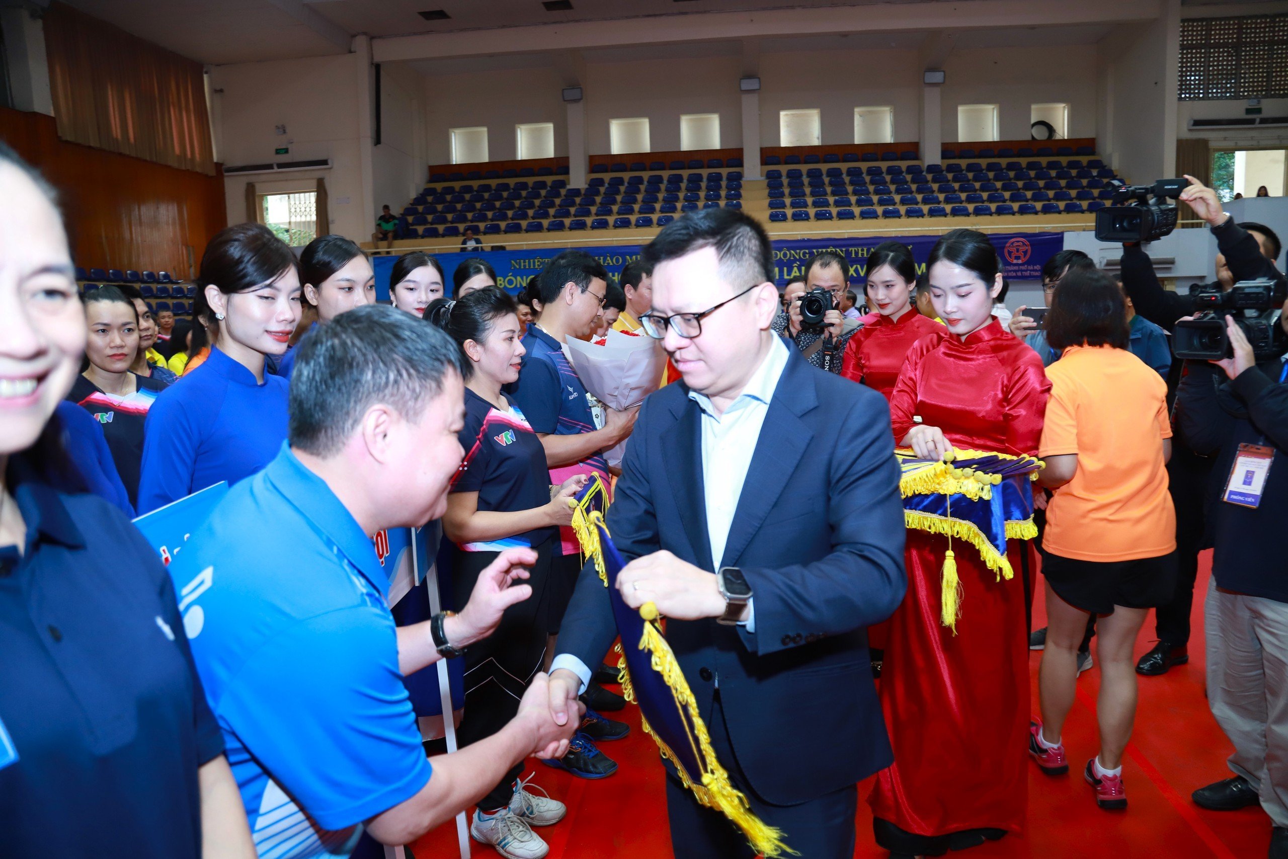 Hơn 200 VĐV tham gia giải bóng bàn Hội Nhà báo Việt Nam lần thứ XVI