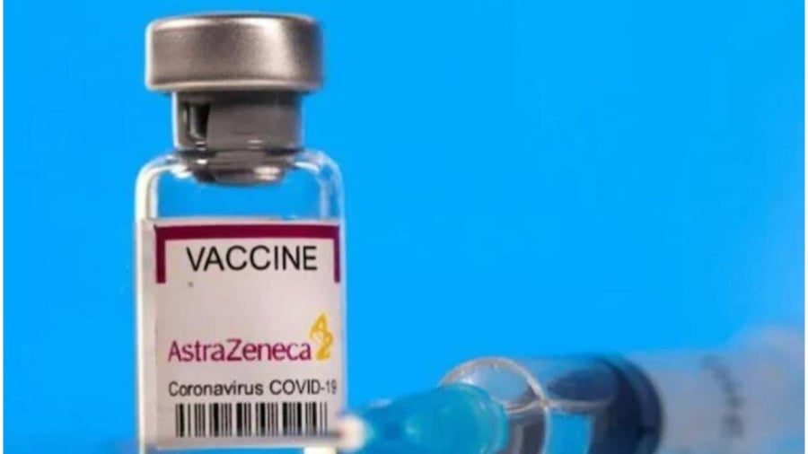 Tiêm vaccine AstraZeneca có thể dẫn đến nguy cơ đông máu: Tin mới nhất từ Bộ Y tế