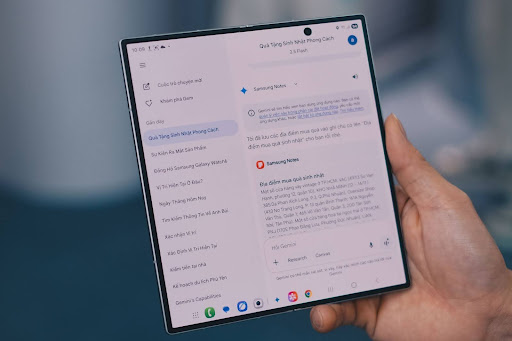 Galaxy Z Fold7 và Z Flip7 đắt, nhưng là “đắt xắt ra miếng”: Smartphone gập giờ đã hoàn thiện để đầu tư dài hạn